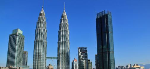 Destined to become the capital’s second highest building with 77 floors, the 343 metre high Four Seasons Place is right next to the iconic Petronas Towers skyscrapers.